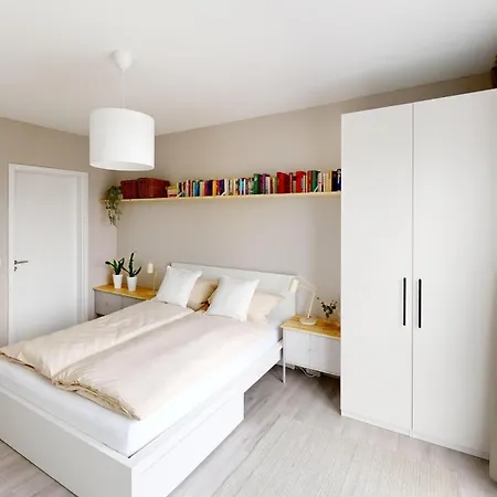 Zentrale Penthousewohnung 아파트 아하우스